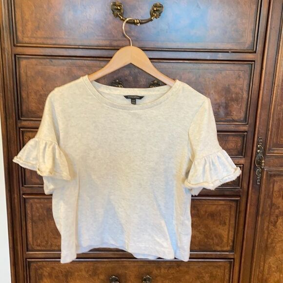 Banana Republic sweatshirt with bell sleeves - Picture 1 of 11